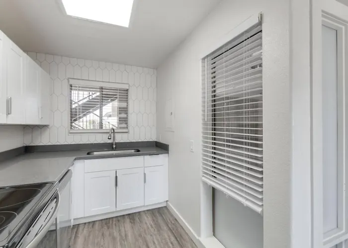 Apartment Minutes Walk From Asu - Washer/dryer In Unit