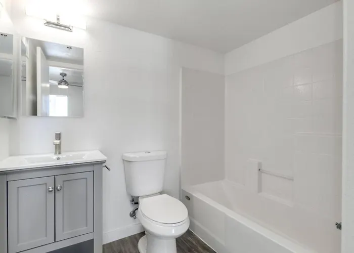 Apartment Minutes Walk From Asu - Washer/dryer In Unit *
